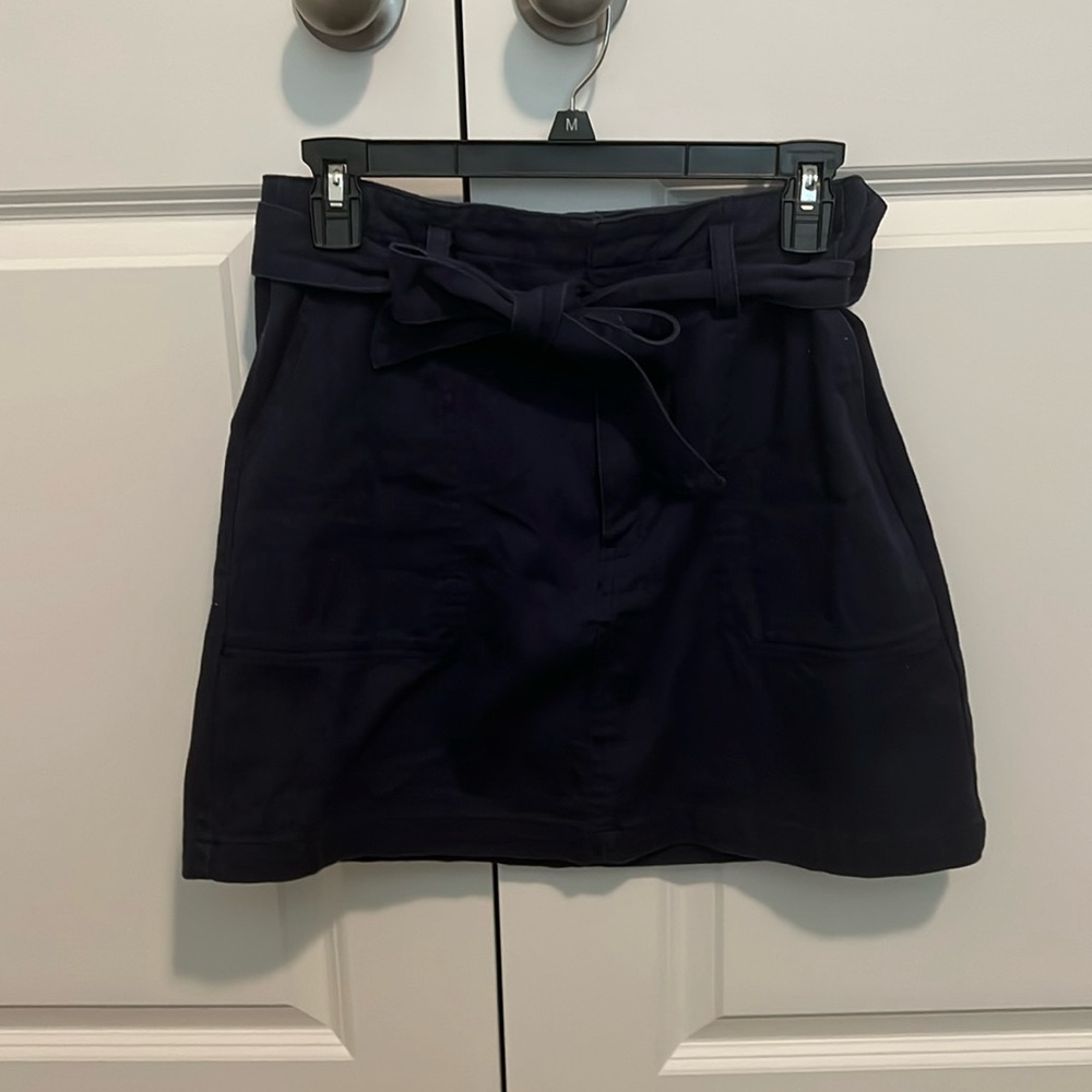 Women’s navy blue denim style paper bag skirt size M
